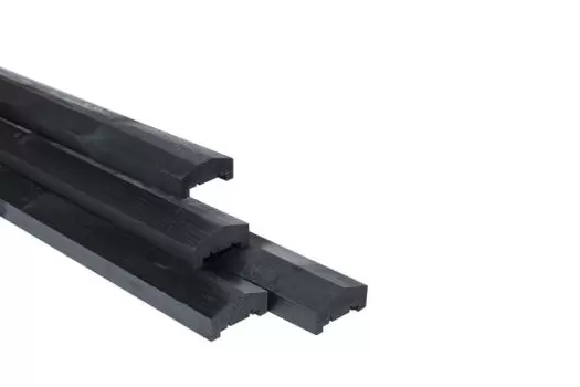 Afdeklat Piramide Zwart