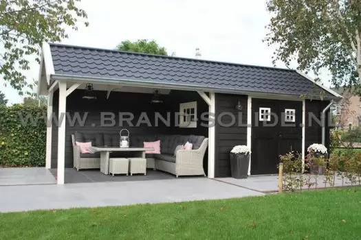 Cottage 300 x 350 + luifel 350