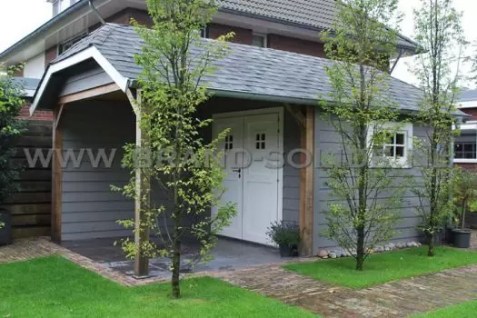 Cottage 300 x 300 + luifel 250