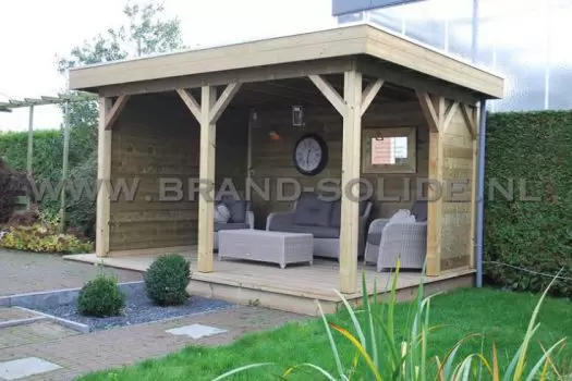 Buitenverblijf vuren 400 x 300