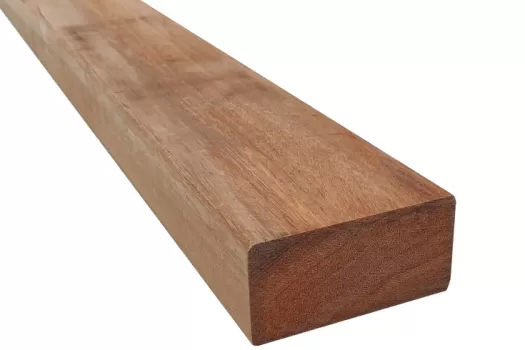 Hardhouten Ligger 45 x 90 mm Hardhouten Ligger 45 x 90 mm